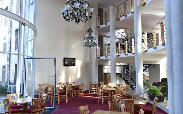 Regal Inn Xpress PMBurg