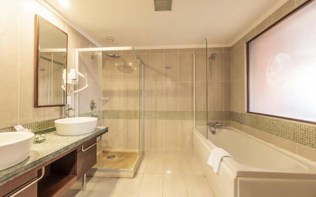 Maira Deluxe Resort Hotel