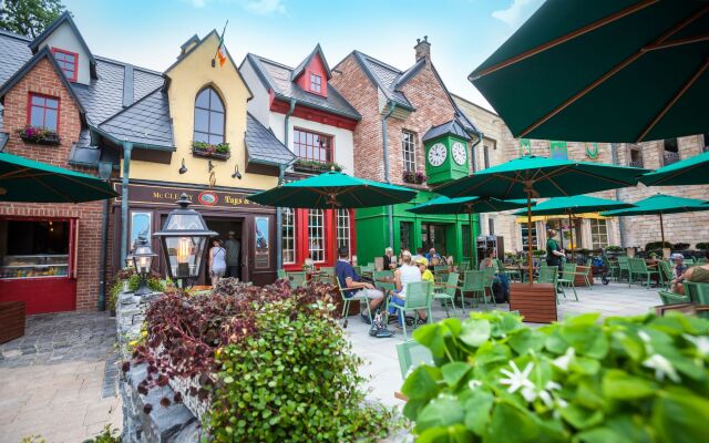 Europa-Park Freizeitpark & Erlebnis-Resort, Hotel Castillo Alcazar