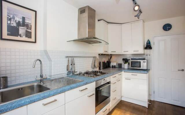 1 Bedroom Flat in West Central London