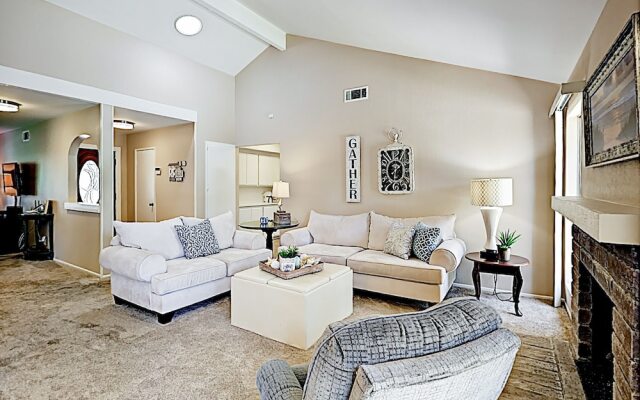 1160 Oxnard - 4 Br Home