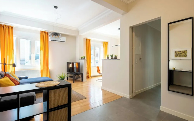 Spark 2-Bedroom Apartment in Athens