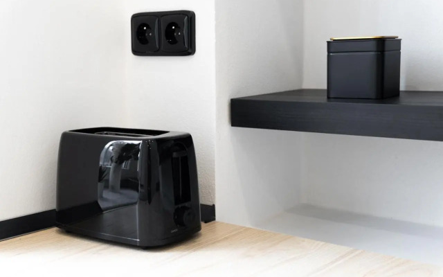 Spacious House 100m2 with Garden, Grill and Parking