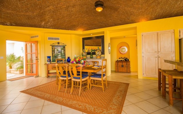 4BR 4BA 1 Mile from Beach&Downtown, Villa Ladrillo