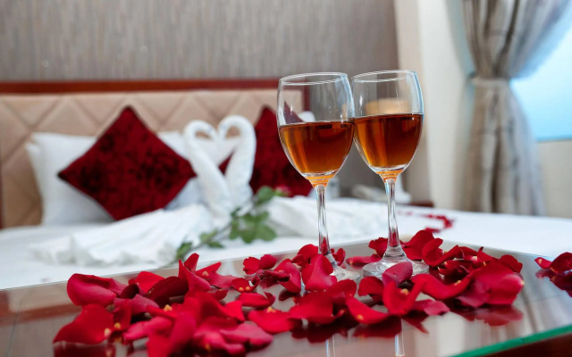 Eden Garden Hotel