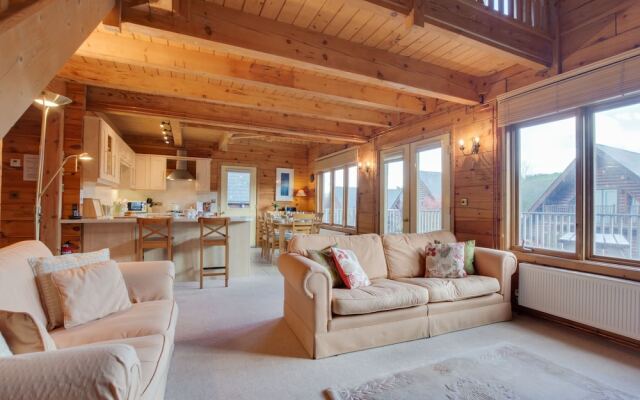 Pleasant Holiday Home in Little Petherick Near Padstow