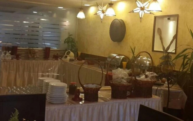 Renad Hotel