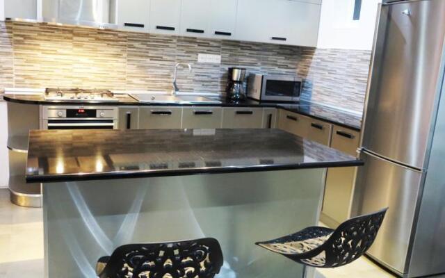 Heart of Old Town luxury Duplex