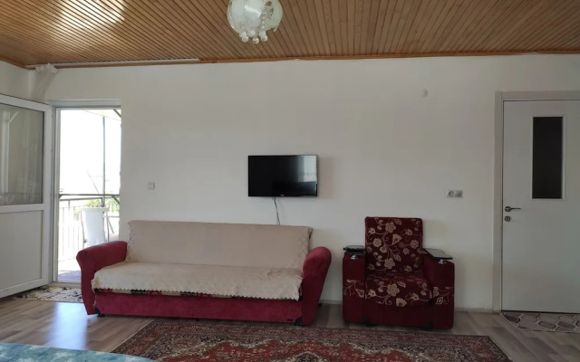 Beyaz Adalar Atlihan Apart Otel