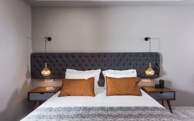 Minaret Suites & Apartments