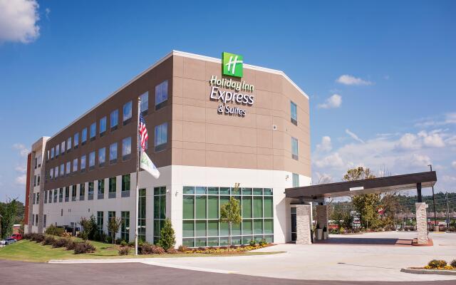 Holiday Inn Express And Suites- Birmingham North-Fultondale, an IHG Hotel