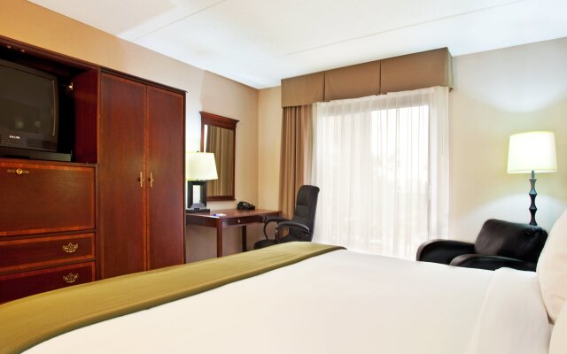 Holiday Inn Express Rolling Meadows - Schaumburg Area by IHG