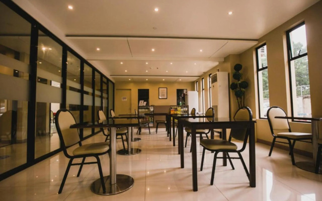 Hotel 801