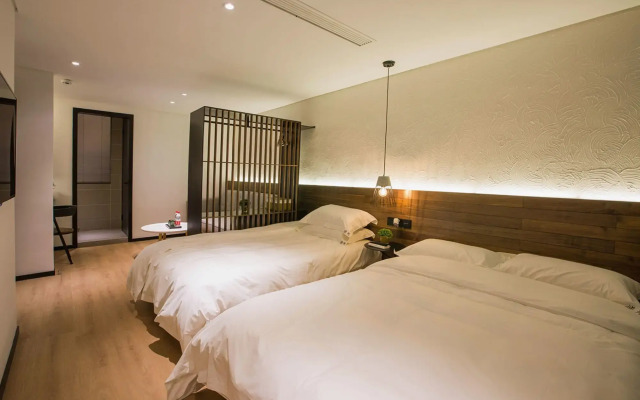 Zhijiang Hotel