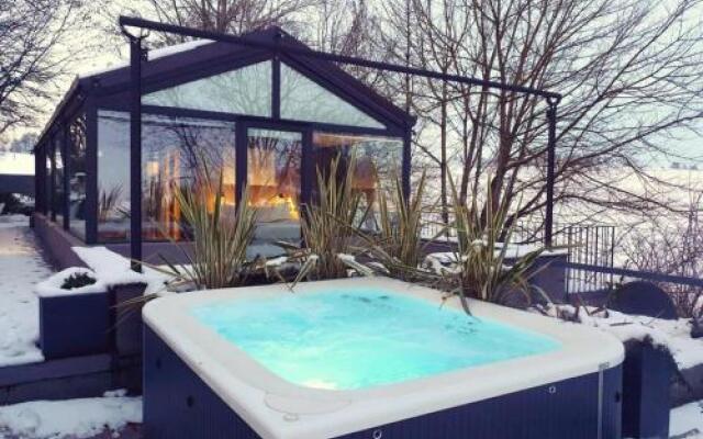 Glass House & SPA - DREAM&CHARME Certified -