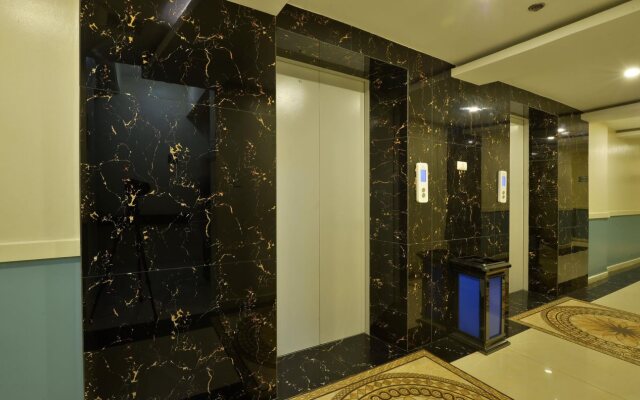 Hotel 99 Monumento Caloocan