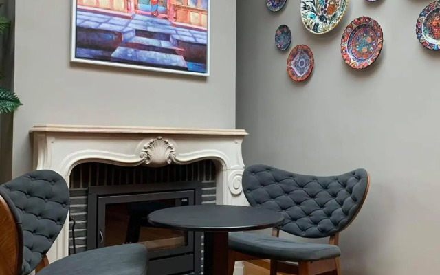 Guzy hotel