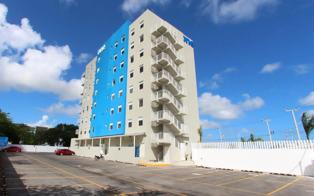 One Cancun Centro