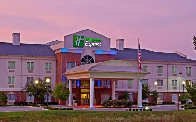 Holiday Inn Express Radcliff Fort Knox