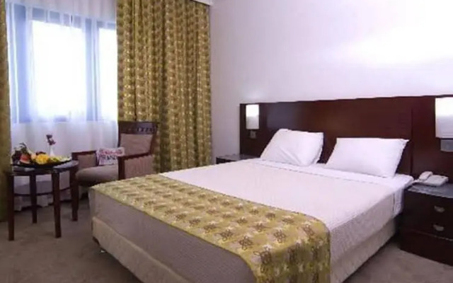Golden Tulip Hotel  Kumasi City