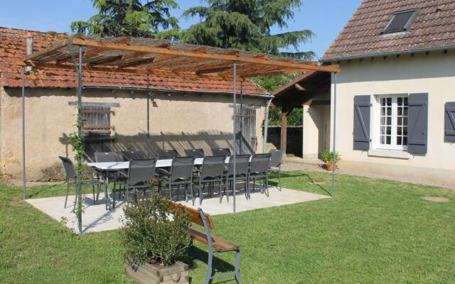 Gîte Sarzay, 5 pièces, 12 personnes - FR-1-591-185