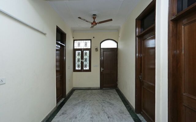 OYO 10113 Hotel New Corporate Residency