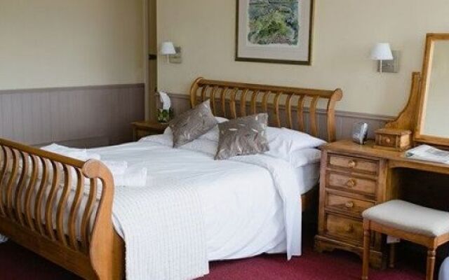 The George Hotel