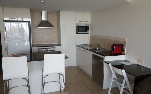 Pier Resort Apartments