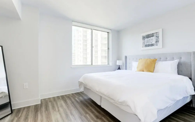 Elegant 2BR Apartment - Minutes to D.C.