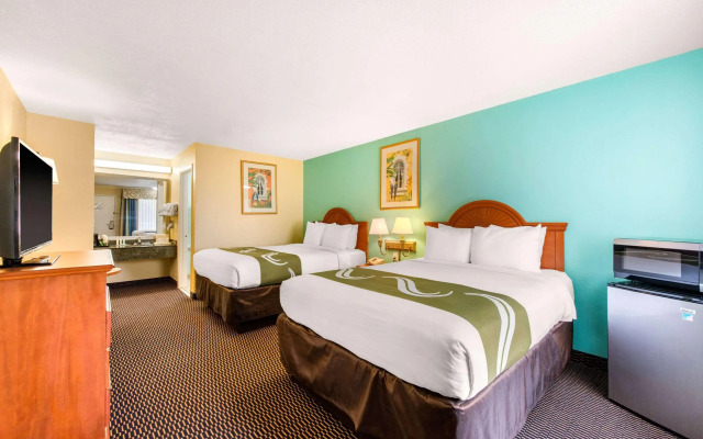 Quality Inn Sarasota North Near Lido Key Beach