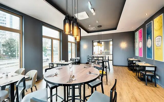Premier Inn Wiesbaden City Centre