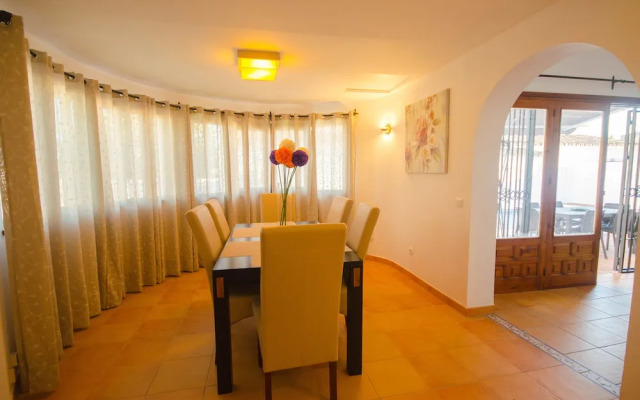 Villa Jose