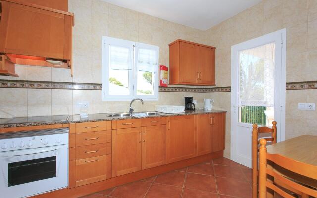 Villa Toymi Large Private Pool Walk to Beach Wifi - 2501