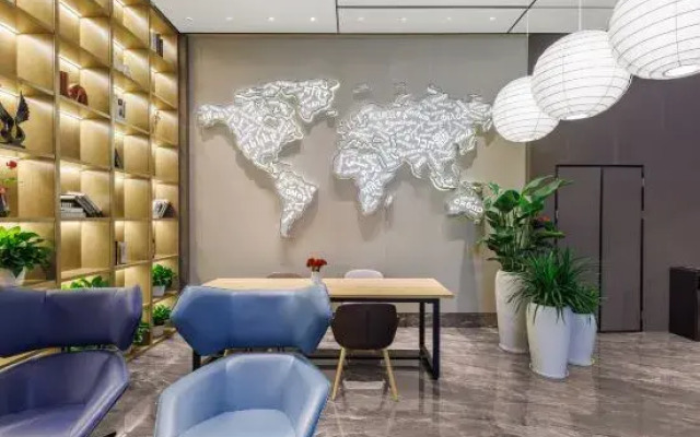 Amigo Hotel (Shenzhen Gongming Honghuashan Subway Station)