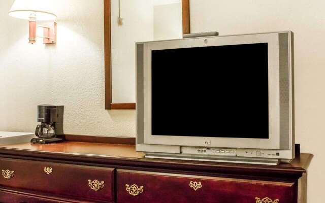 Rodeway Inn Winslow I-40