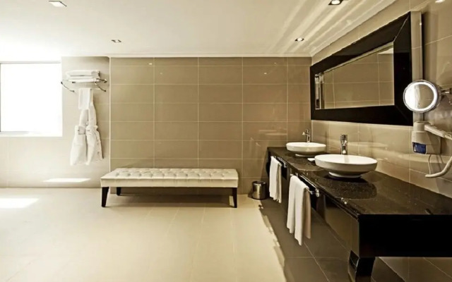 Anemon Grand Konya Otel