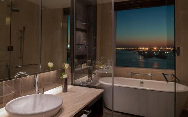 InterContinental Residence Suites Dubai Festival City, an IHG Hotel