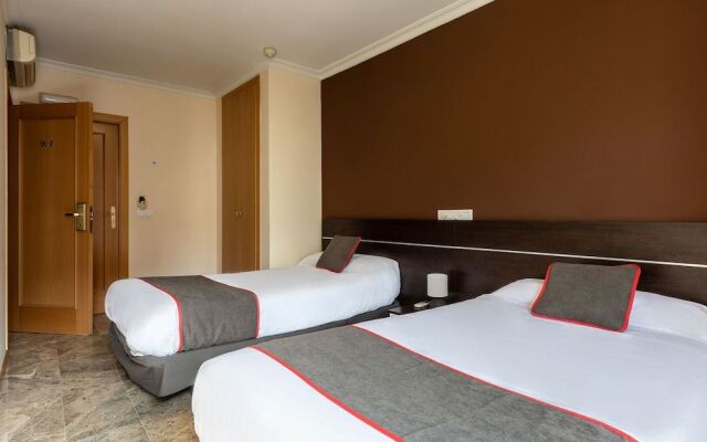 Hostal Frasca by Vivere Stays