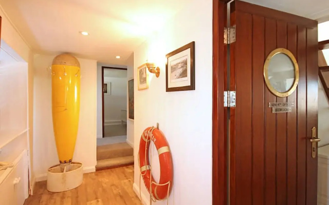 Beach House - Dryll-y-gro