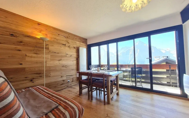 Comfortable First-floor Apartment