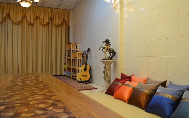 Charan 41 Hostel