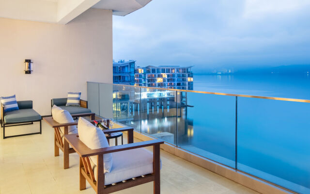 Crowne Plaza Huangshan Taiping Lake