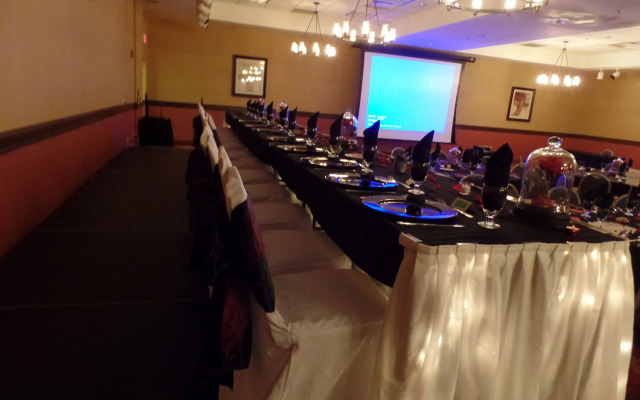 DoubleTree by Hilton Owatonna