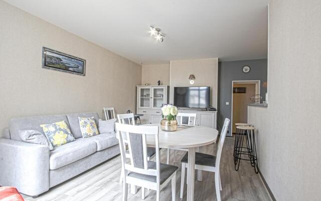 Modern apartment in Bayeux near Tapestry Museum