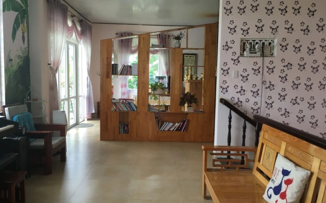 Sunset Garden Villa Riverside