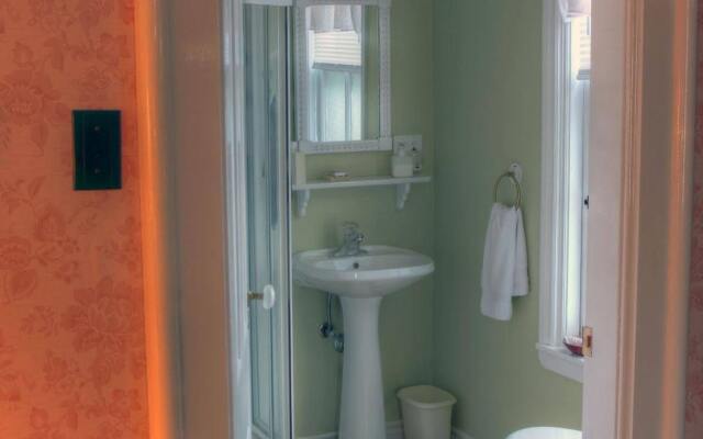 Jonah Place Bed & Breakfast Inn