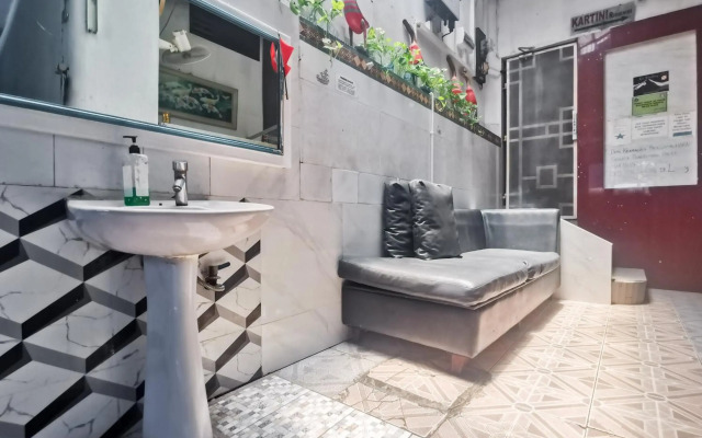 OYO 2628 Kartini Residence