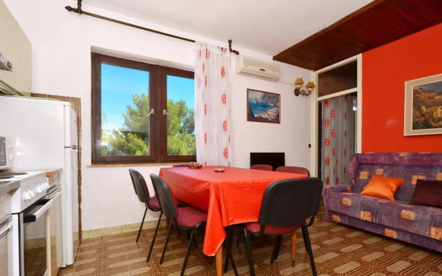 Apartment Arbanija 8651d