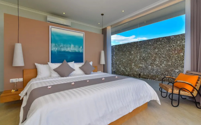Deep Blue Villa