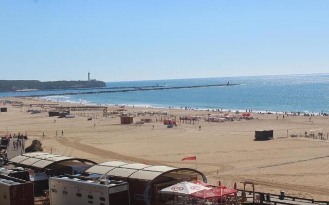 T1 Praia da Rocha/ Sunflower